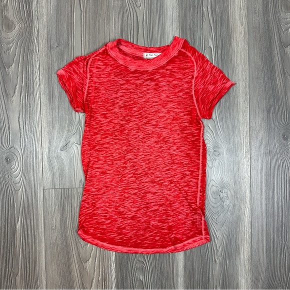 Free People We The Free Red Sheer Heathered Short Sleeve T-Shirt Size XS - Picture 1 of 6